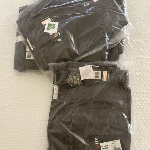 New with tags in bag unopened, 5.11 tactical stryke operator pants 38/34 - Picture 4 of 4